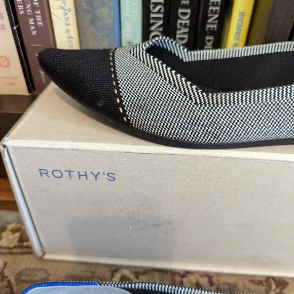 Rothys The Point in Grey Mist Capstone - Size 10.5 - Picture 2 of 16